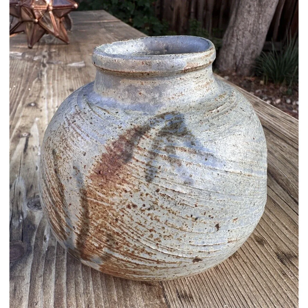 Vintage Speckle Studio Art Pottery Vase Rustic Signed Fern Agave Print